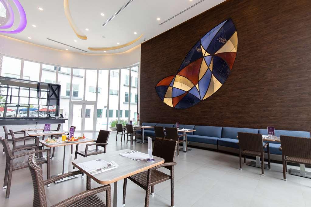 Hs Hotsson Smart Leon Centro Max Hotel Restaurant photo